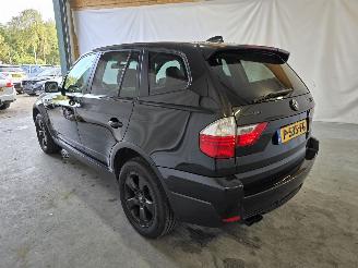 BMW X3 3.0D picture 5