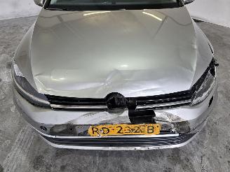 Volkswagen Golf 1.0 TSI Comfortline picture 9