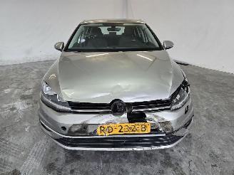 Volkswagen Golf 1.0 TSI Comfortline picture 2