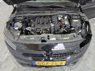 Opel Corsa 1.2 GS picture 16
