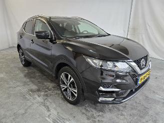 Vaurioauto  passenger cars Nissan Qashqai 1.2 N-Connecta 2018/1