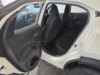 Nissan Juke 1.0 DIG-T Visia picture 18