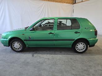Volkswagen Golf CL 55 KW E2 picture 4