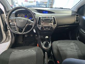 Hyundai I-20 1.2 HP i-Motion picture 19