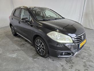 krockskadad bil auto Suzuki SX4 1.6 High Executive 2015/9