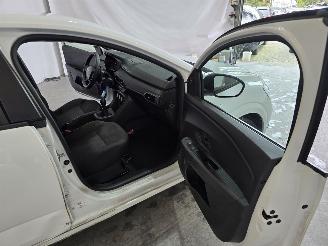 Dacia Sandero 1.0 TCe 100 ECO-G Essential picture 15