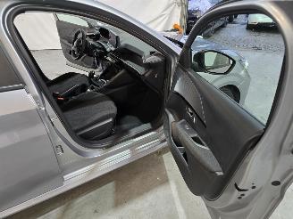 Peugeot 208 1.2 PureTech 75 Style picture 14