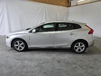 Volvo V-40 2.0 D2 Nordic+ picture 4