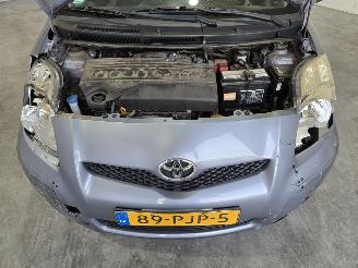 Toyota Yaris 1.3 VVTi Aspiration  automaat picture 15