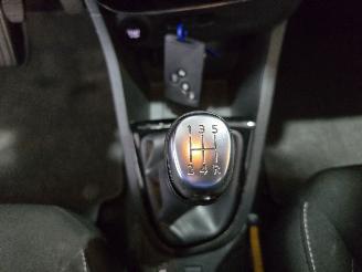 Renault Clio 0.9 TCe Limited picture 28