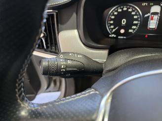Volvo V-90 2.0 T4 Business Sport picture 32