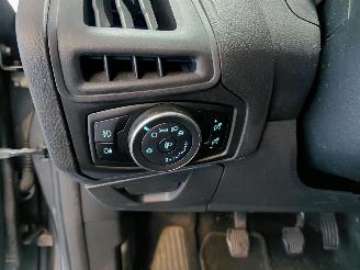 Ford Focus 1.5 TDCI Lease Edit. picture 35