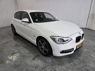 Vaurioauto  passenger cars BMW 1-serie 116i Business+ 2012/6