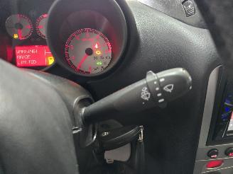 Alfa Romeo GT 1.8 T.Spark Distinctive picture 24