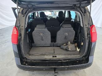 Peugeot 5008 1.6 THP Blue Lease Executive 7p. picture 15