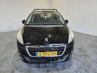 Peugeot 5008 1.6 THP Blue Lease Executive 7p. picture 2