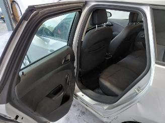 Opel Astra SPORTS TOURER 1.7 CDTi Business + picture 18