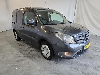 damaged commercial vehicles Mercedes Citan 109 CDI BlueEFFICIENCY 2013/11