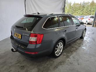Skoda Octavia 1.6 TDI Greentech Style Businessline picture 6