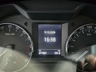 Skoda Octavia 1.6 TDI Greentech Style Businessline picture 22