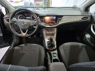 Opel Astra SPORTS TOURER picture 24