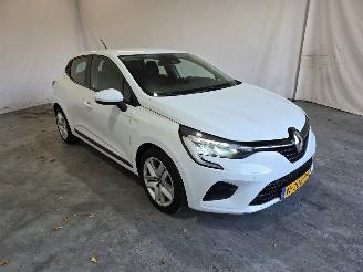 krockskadad bil auto Renault Clio 1.0 TCe Zen 2021/11