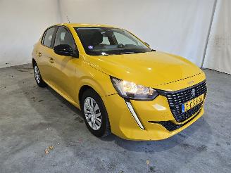 Vaurioauto  passenger cars Peugeot 208 1.2 PureTech Active 2022/6