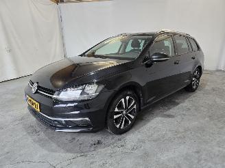 Volkswagen Golf 2.0 TDI HL Bns R picture 3