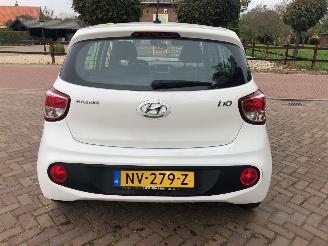 Hyundai I-10 1.0i Go! 2017 picture 3