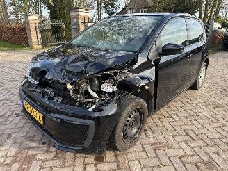 Volkswagen Up! 1.0 BMT move up! picture 7