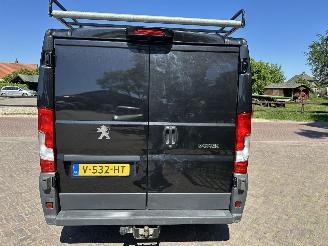 Peugeot Boxer 330 2.0 BlueHDI L1H1 Premium picture 7