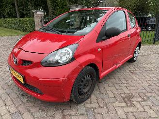 škoda osobní automobily Toyota Aygo 1.0-12V 2006/8