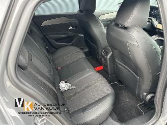 Peugeot 308 1.2 PureTech GT picture 11