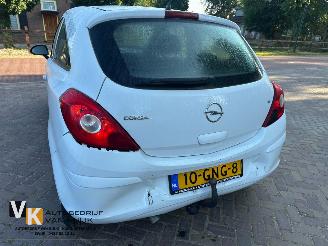 Opel Corsa 1.4-16V Enjoy picture 8