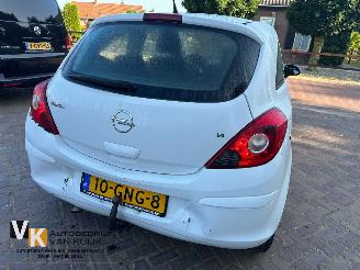 Opel Corsa 1.4-16V Enjoy picture 7