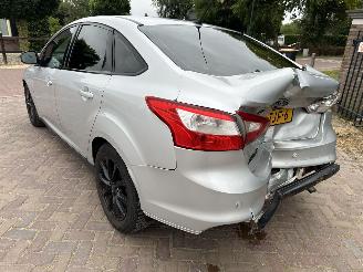 Ford Focus 1.6 TI-VCT Titanium picture 8