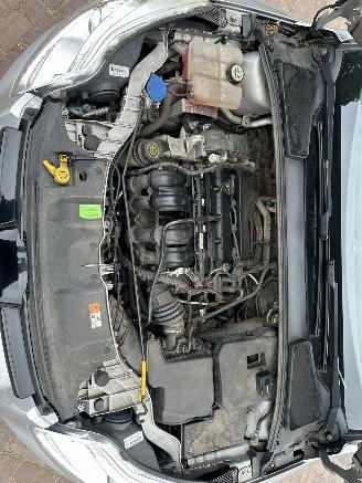 Ford Focus 1.6 TI-VCT Titanium picture 11