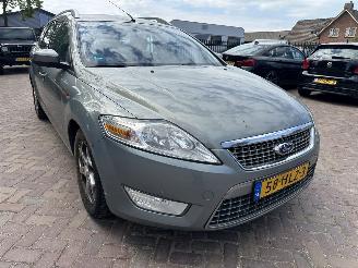 Ford Mondeo 2.0-16V Titanium picture 4