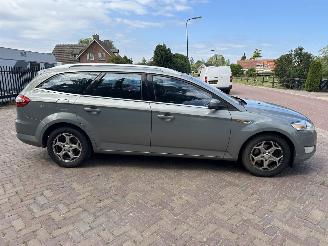 Ford Mondeo 2.0-16V Titanium picture 6