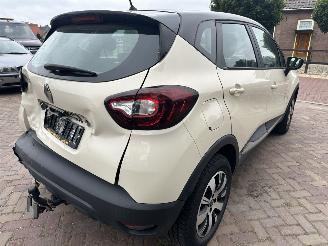 Renault Captur 0.9 TCe Zen picture 6