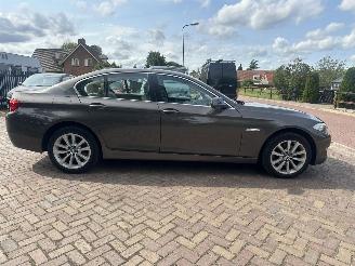 BMW 5-serie 523i High Executive picture 5