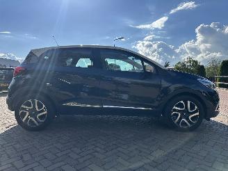 Renault Captur 1.2 TCe Dynamique picture 5