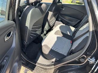 Renault Captur 1.2 TCe Dynamique picture 10