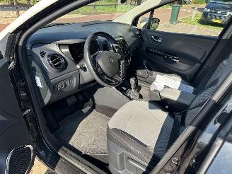 Renault Captur 1.2 TCe Dynamique picture 11