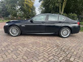 BMW 5-serie 528I High Excutive picture 4
