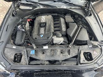 BMW 5-serie 528I High Excutive picture 14