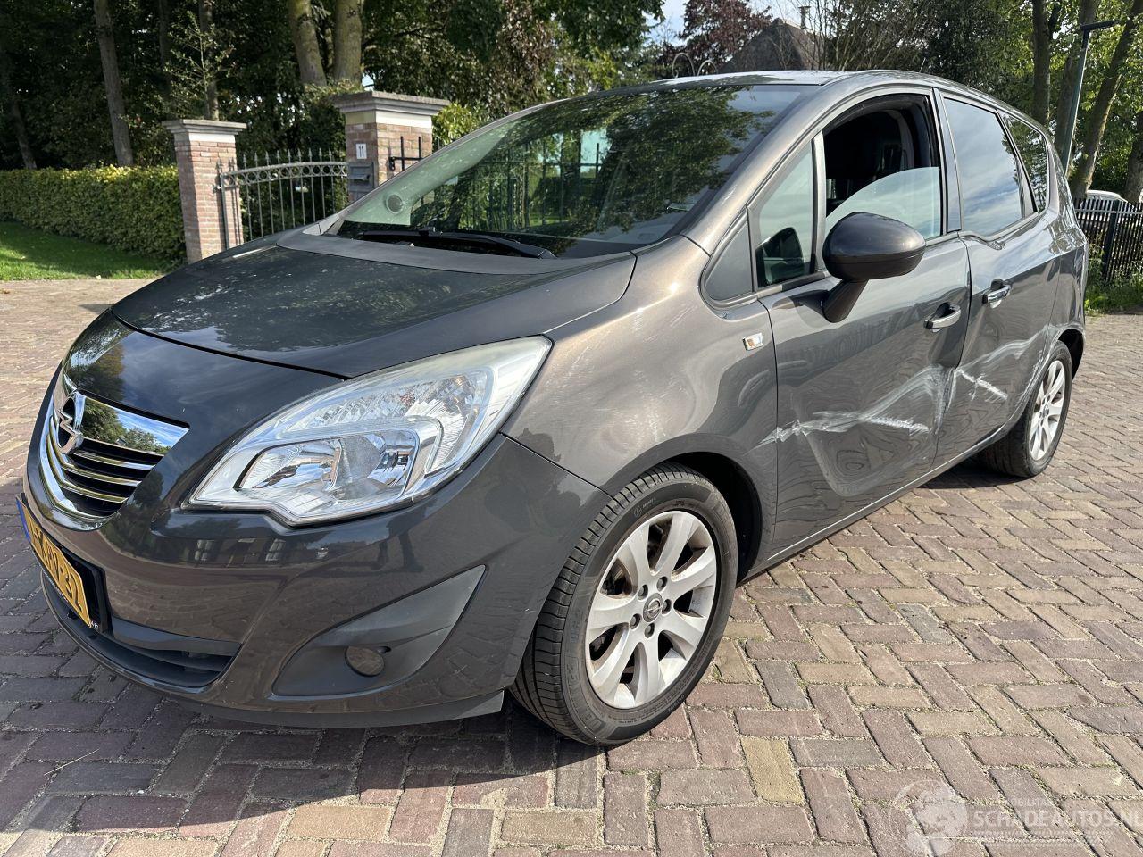 Opel Meriva 1.4 Turbo Cosmo LPG