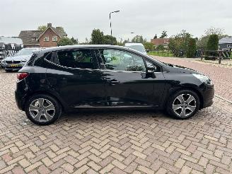 Renault Clio 0.9 TCe Night&Day picture 5