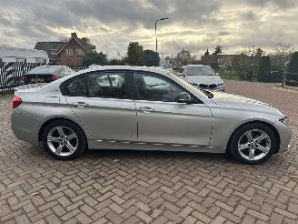 BMW 3-serie 330e Cent. Exec. picture 5