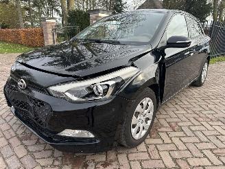Damaged car Hyundai I-20 1.2 HP i-Motion 2015/7